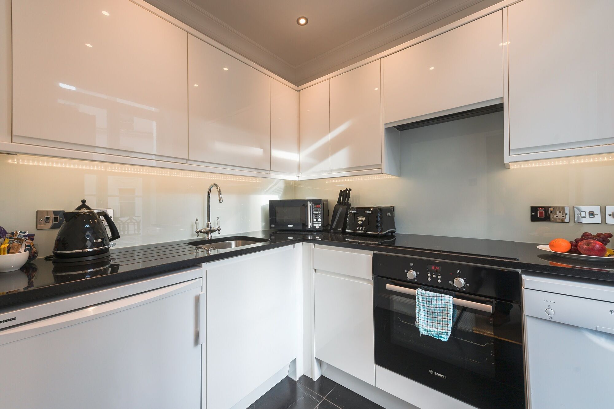 10 Curzon Street By Mansley Apartment London Interior photo